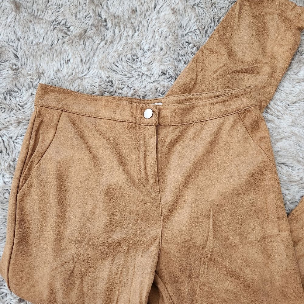 Love Riche Faux Suede‎ Fitted Pants Tan Colored Size Medium - Picture 2 of 9